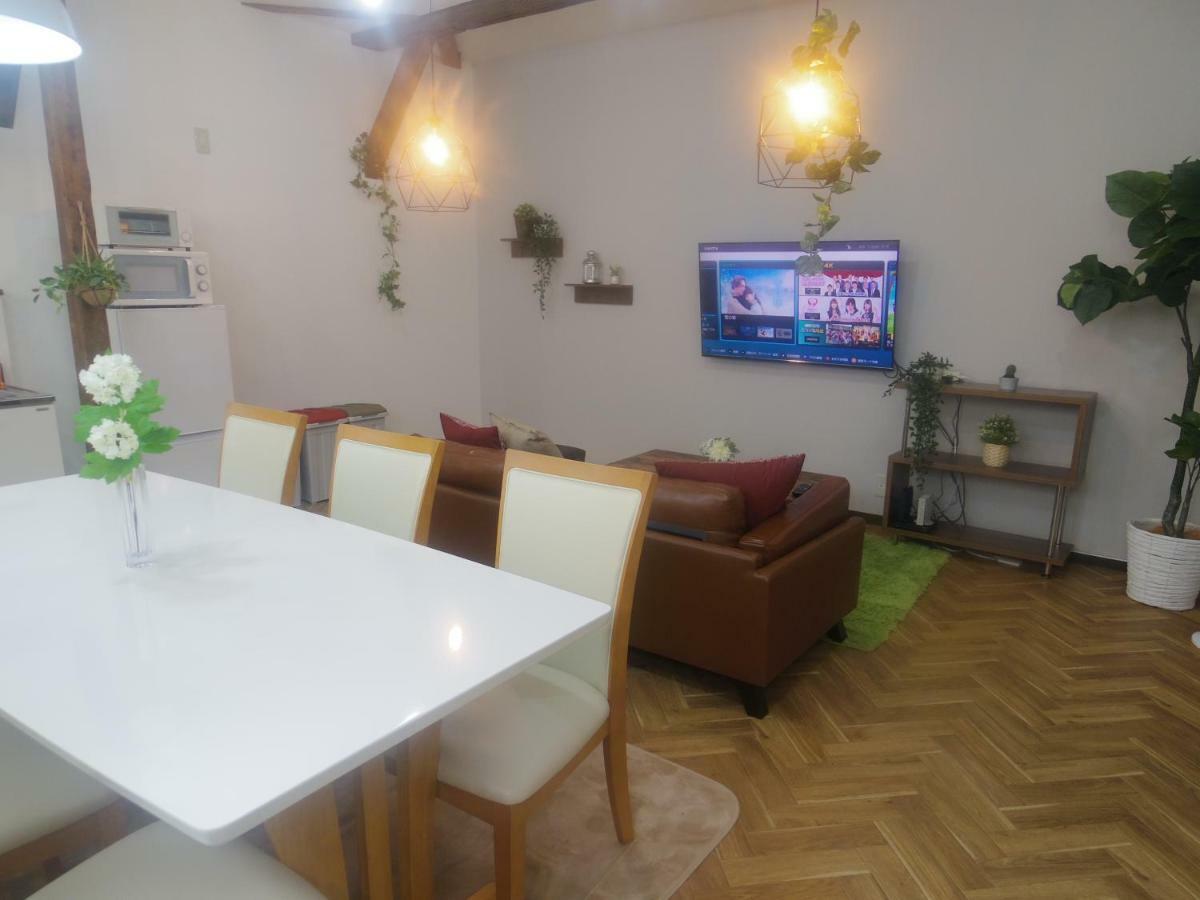 Nao'S House Usj 一軒家貸切 Villa Oszaka Kültér fotó